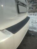 Накладка на задний бампер для Toyota Prius Alpha XW40 2011-2021